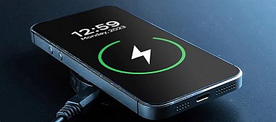 Napi humor: Univerzális USB-s gyorstöltő mobiltelefonokhoz