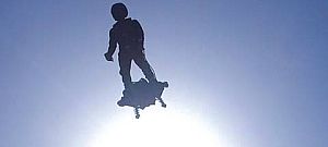 Most már aztán tényleg megcsinálták a Vissza a jövőbe légdeszkáját