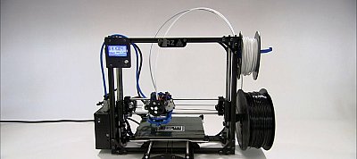 Megtörtént: 3D-s nyomtatókkal nyomtatják a 3D-s nyomtatókat