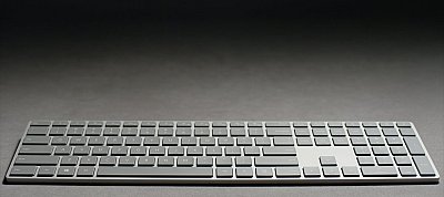 Rejtett ujjlenyomatolvasó van a Microsoft új billentyűzetében
