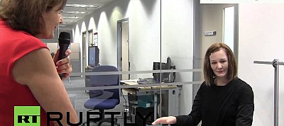 Hátborzongató társalkodórobotot mutattak be Szingapúrban