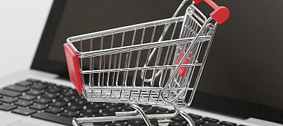 Ötből négy magyar netező vásárol online