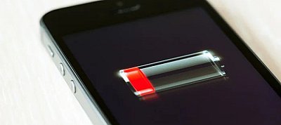 Baj van az új iPhone 12-kkel - úgy eszik az akkut, mintha nem lenne holnap