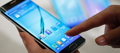 Kiderült mi lesz a Samsung Galaxy S10 egy nagy újdonsága