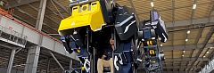 Óriási, 4.5 méter magas, működő Gundam robotot készített egy japán cég