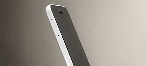 Videón az olcsó, műanyag borítású iPhone?