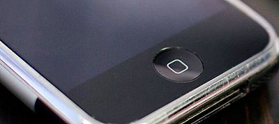 Soha nem látott kép bukkant fel az iPhone korai prototípusairól