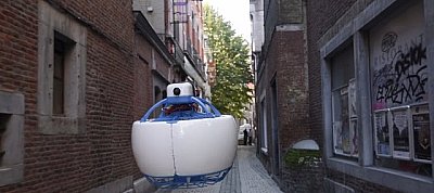 Furcsa kinézetű, de biztonságos drónra gyűjtik a pénzt