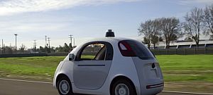 Kezdődik az Google önvezető autójának éles tesztje