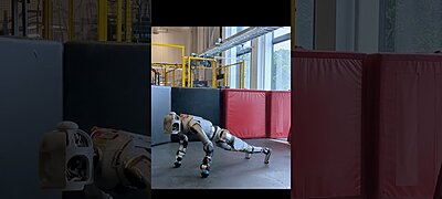 Videón ahogy fekvőtámaszokat nyom a Boston Dynamics új Atlas robotja