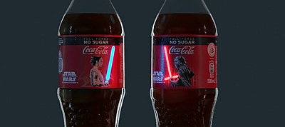 Sötétben is világító, fénykardos üdítőitalokat ad ki a Coca-Cola