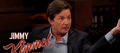 Így mutatta be Michael J. Fox a Nike új, önbefűző cipőit