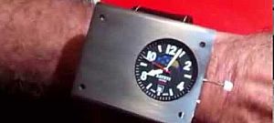 Ezerévente csak egyetlen másodpercet késik a csuklón viselhető atomóra