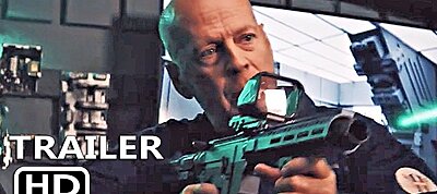 Megint az űrbe megy Bruce Willis - de most egy rejtélyes idegennel fog harcolni