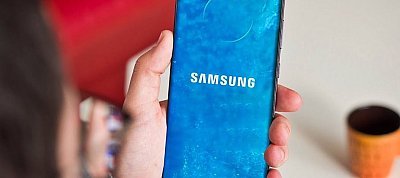 Még több mobiljához nem fog adni töltőt és fülest se a Samsung