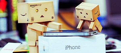 Már egy robot is ott áll a sorban az új iPhone-ért az Apple boltja előtt