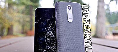 Tényleg összetörhetetlen a Motorola új mobiljának kijelzője