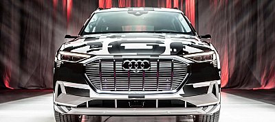 Virtuális visszapillantó tükrökkel érkezik az Audi új elektromos terepjárója