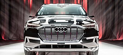 Virtuális visszapillantó tükrökkel érkezik az Audi új elektromos terepjárója