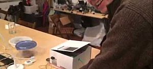 Napi humor: Elkészült a Flappy Bird a való életben játszható változata