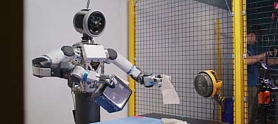 Atlas robotja kezét mutatja be részletesen a Boston Dynamics új videója