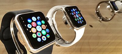Még az iPhone-nál is jobban lehúzza a vásárlókat a Watch-csal az Apple