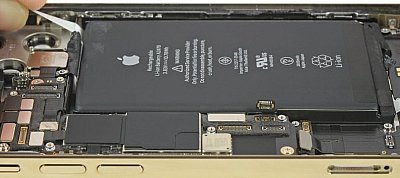 Szétkapták az iPhone 12-ket - meglepő dolog derült ki róluk