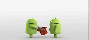 Bűvésztrükkel reklámozza a Google az Android 4.4 KitKat-et