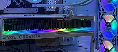 Vett egy RTX 5080-et, de visszamondta - erre megkapta a kártyát és a pénzét is