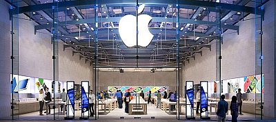 Máris csökkentették az iPhone 8 árát, mert senki sem veszi azt
