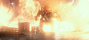 Gigászi harci robotot vezet Jennifer Lopez a Netflix új sci-fi filmjében