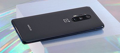Átlát bizonyos anyagokon a OnePlus új telefonjának kamerája