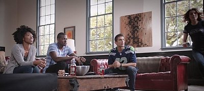 Furcsára sikeredett az Xbox One első reklámja