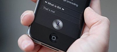 Új, továbbfejlesztett Siri lehet az iOS 9 nagy durranása