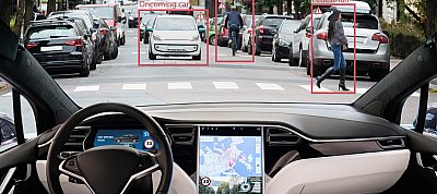 Katasztrofális a Tesla-k "önvezető" frissítése, elképesztően veszélyes módon viselkedik