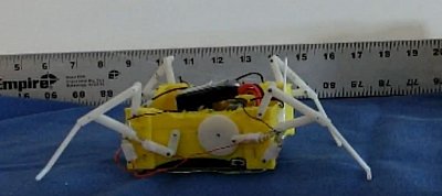 Saját testét is képes átformálni ez az alakváltó pókrobot