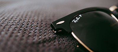Idő előtt kiszivárogtak a Facebook és a Ray Ban okosszemüvegei
