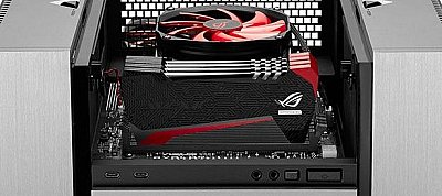 Végleg leszámol a kábelekkel az ASUS új, spéci számítógépháza