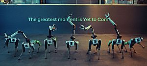 Lufit eregetnek és táncolnak a robotok a Boston Dynamics új klipjében