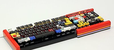 Tökéletesen működik ez a Lego-ból épített billentyűzet