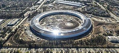 Áprilistól költöznek a dolgozók az Apple új főhadiszállására