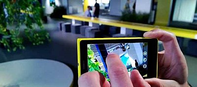 Saját magát mutatja be a Nokia Lumia 1020