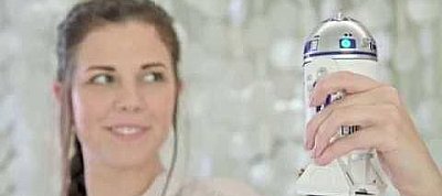 Mostantól bárki megveheti otthonra az új Star Wars filmek droidjait