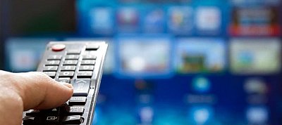 Ingyenesen nézhető film- és sorozat-csatornákat indít a YouTube - olyan lesz, mint a TV