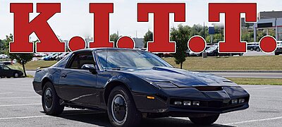 Ilyen a valóságban vezetni a Knight Rider legendás autóját