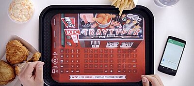 Billentyűzetet ad a hamburger mellé a KFC